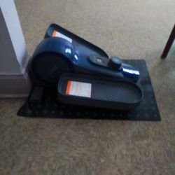 Cubii Groove Compact Seated Elliptical 
