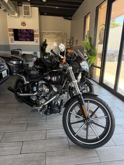 2013 Harley-Davidson Softail Breakout FXSB.