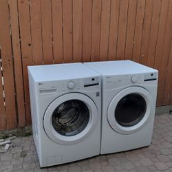 Stackable Washer Gas Dryer 