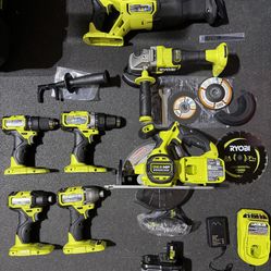 Ryobi Tool Set
