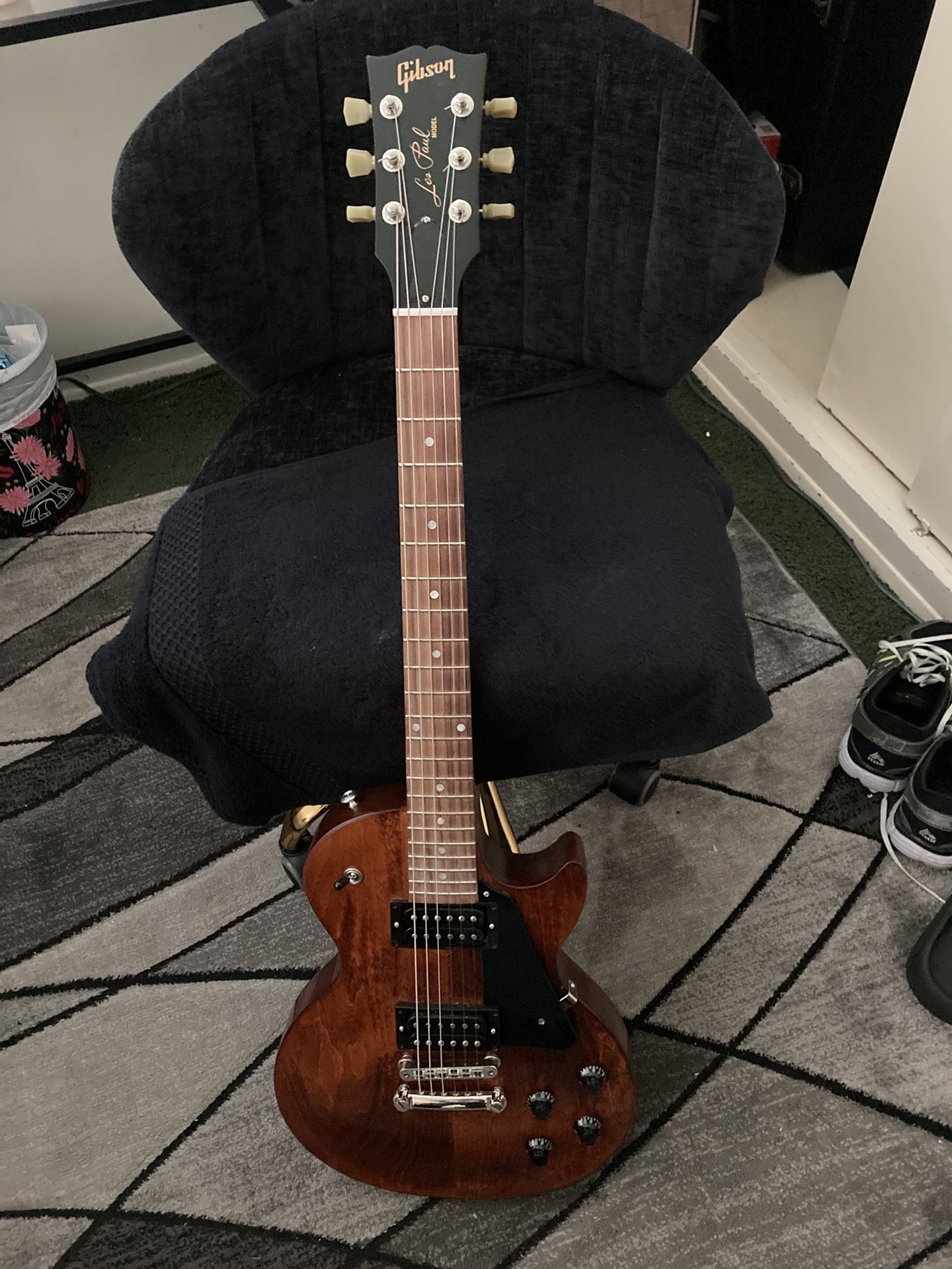 Gibson 2018 Les Paul Faded Electric Guitar With Gig Bag