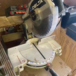 Delta Miter Saw 