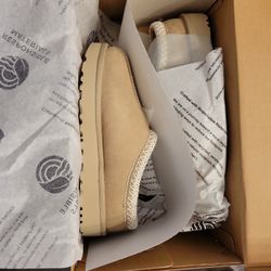 UGG Tasman Mustard Seed Size 5womens