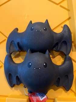 Squeezy Halloween bat squishy $ 12 EACH