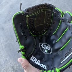 Wilson A200
