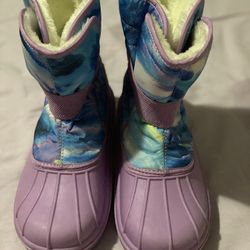 Snow Boots