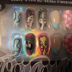 Looney Toons Press On 