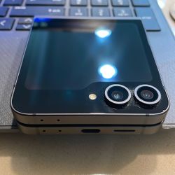 Galaxy Z Flip6