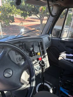freightliner 2012 m2 detroi