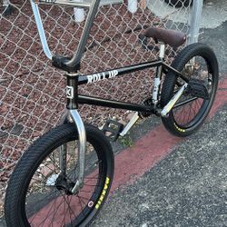 Custom bmx (price is negotiable)
