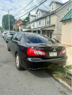 2011 Mitsubishi Galant