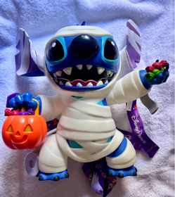 Disneyland popcorn 🍿 bucket Stitch