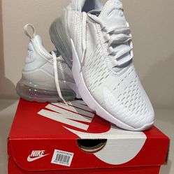 Nike  Air Max 270