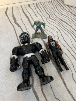 Boys Figuring Set Up 3 Including Black panther