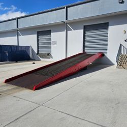 forklift dock loading ramp