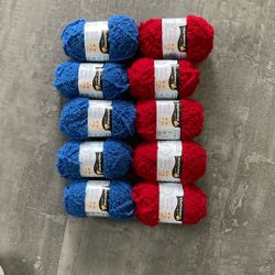 Lot Of Soft Cuddly Yarn