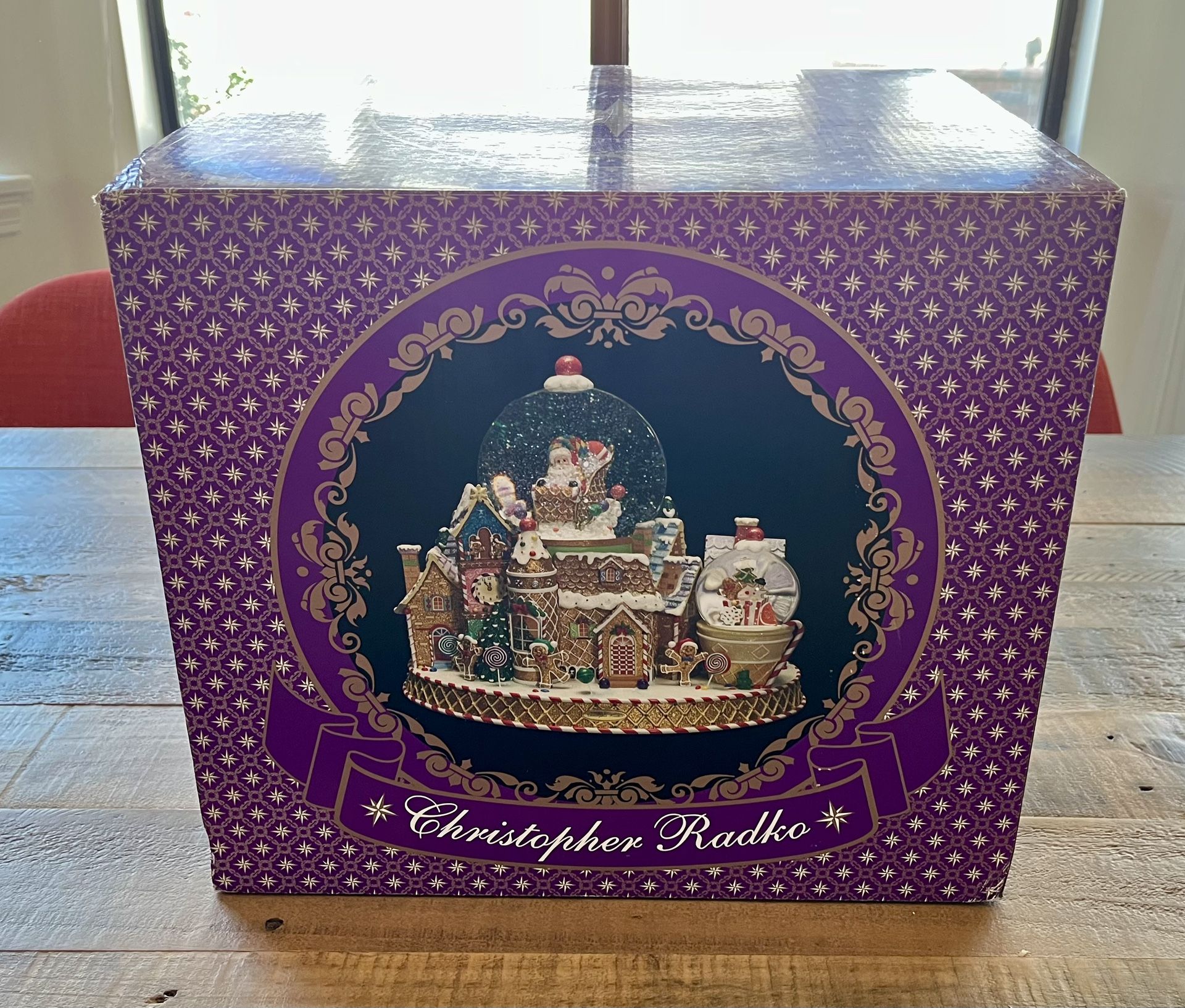 Christopher Radko Snow Globe 2018 Gingerbread House