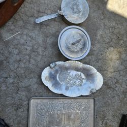 VINTAGE EVERLAST METAL HAND FORGED

4 PIECES 