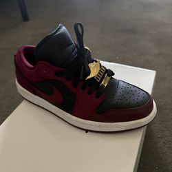 Jordan 1 Low Dark Beetroot Black (Women's) 6.5