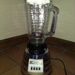 Vintage Osterizer Blender 3-Speed Model 467 A USA Chrome Beehive