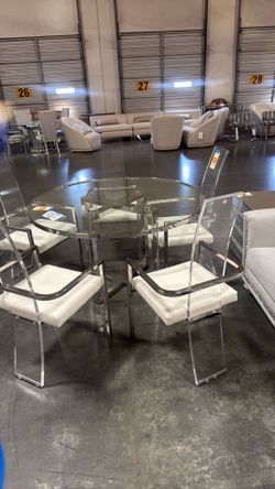 round dining table 5 chairs