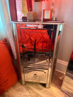Mirrored night stand