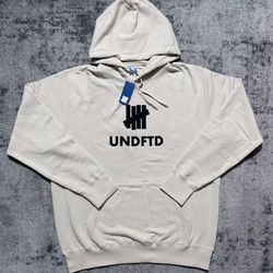 Undefeated Icon Hoodie *BRAND NEW‼️* (with tags) Size: XL
