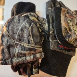 Youth size 4/5 WINCHESTER Camo Thermal Insulated Gloves