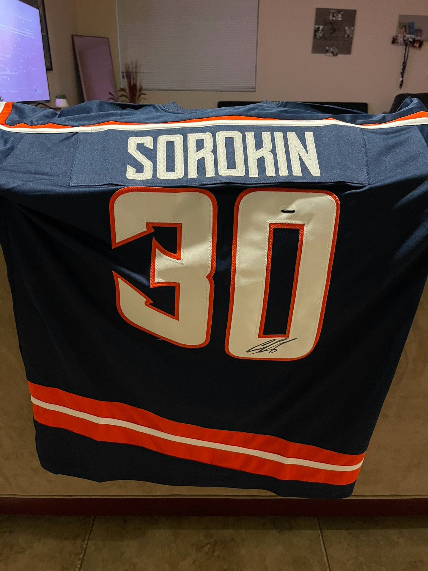 Ilya Sorokin Signed Jersey