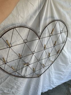 Picture Holder - $20 US Cash Only. Pick up in Clovis, 93612. No Delivery. 