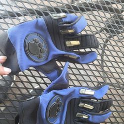 Ocelot Gloves 