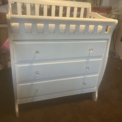 White Dresser With Changing Table 