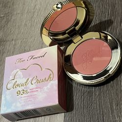 Too Faced Cloud Crush Blurring Blush- Tequila Sunset