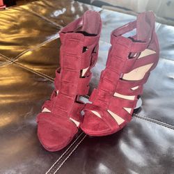 Nine West Burgundy Suede Heels 