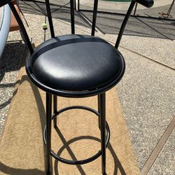 Bar Stools In Great Condition 