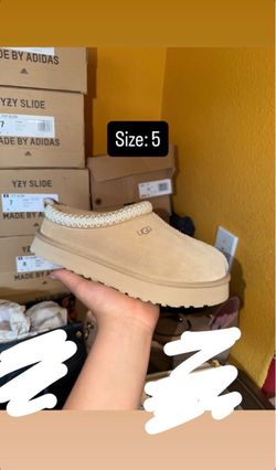 UGG Tazz Platform Slipper Size 5