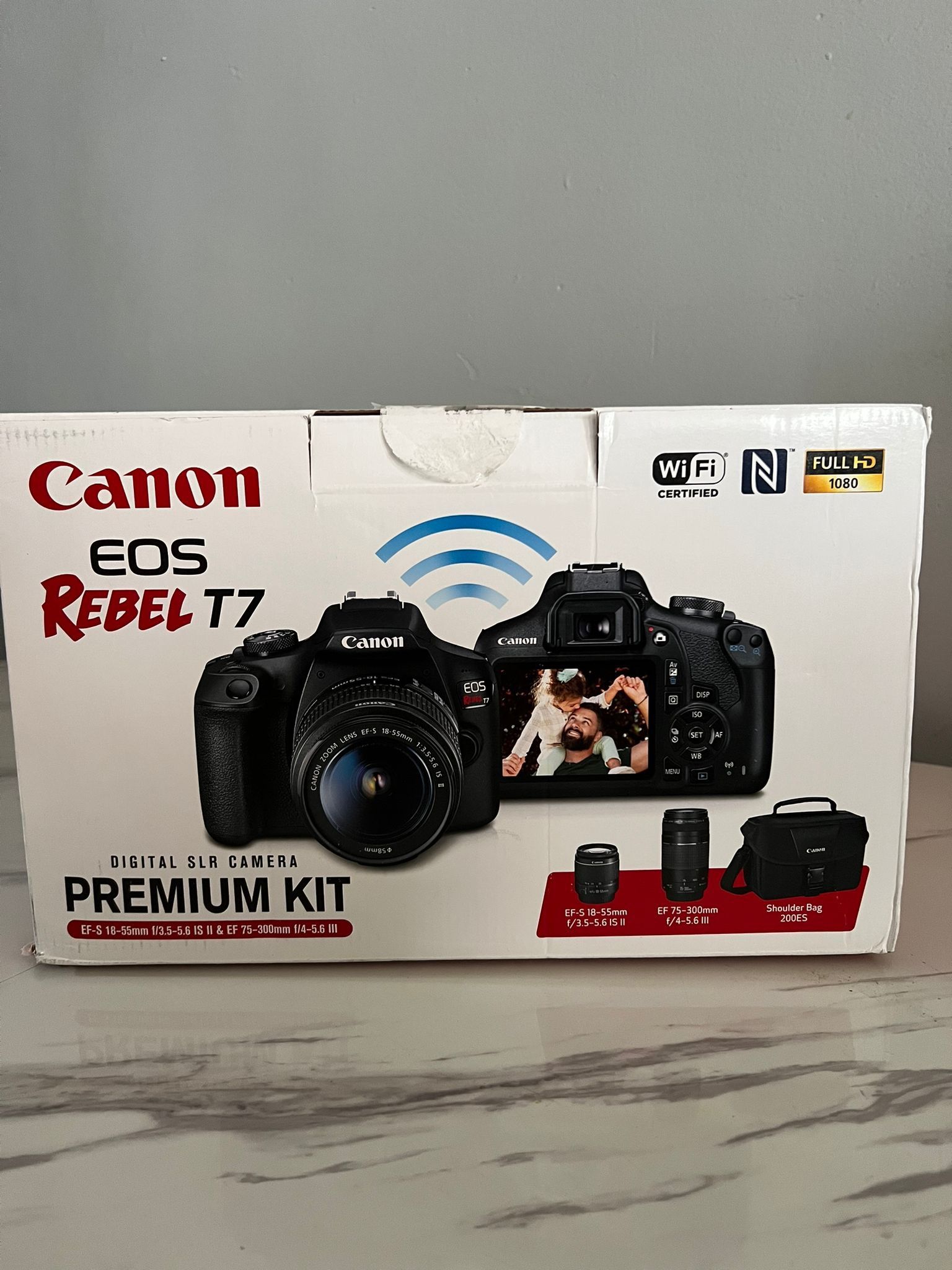 Canon EOS Rebel T7