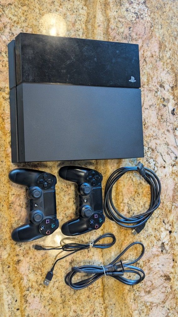 PS4 Slim 2 Controllers. HDMI USB Power Cables