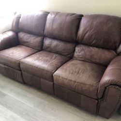 Big Comfy Leather Couch Pick up Only- Duel recliner 