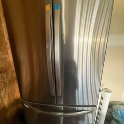 LG 23 cu. ft. French Door Counter-Depth Refrigerator