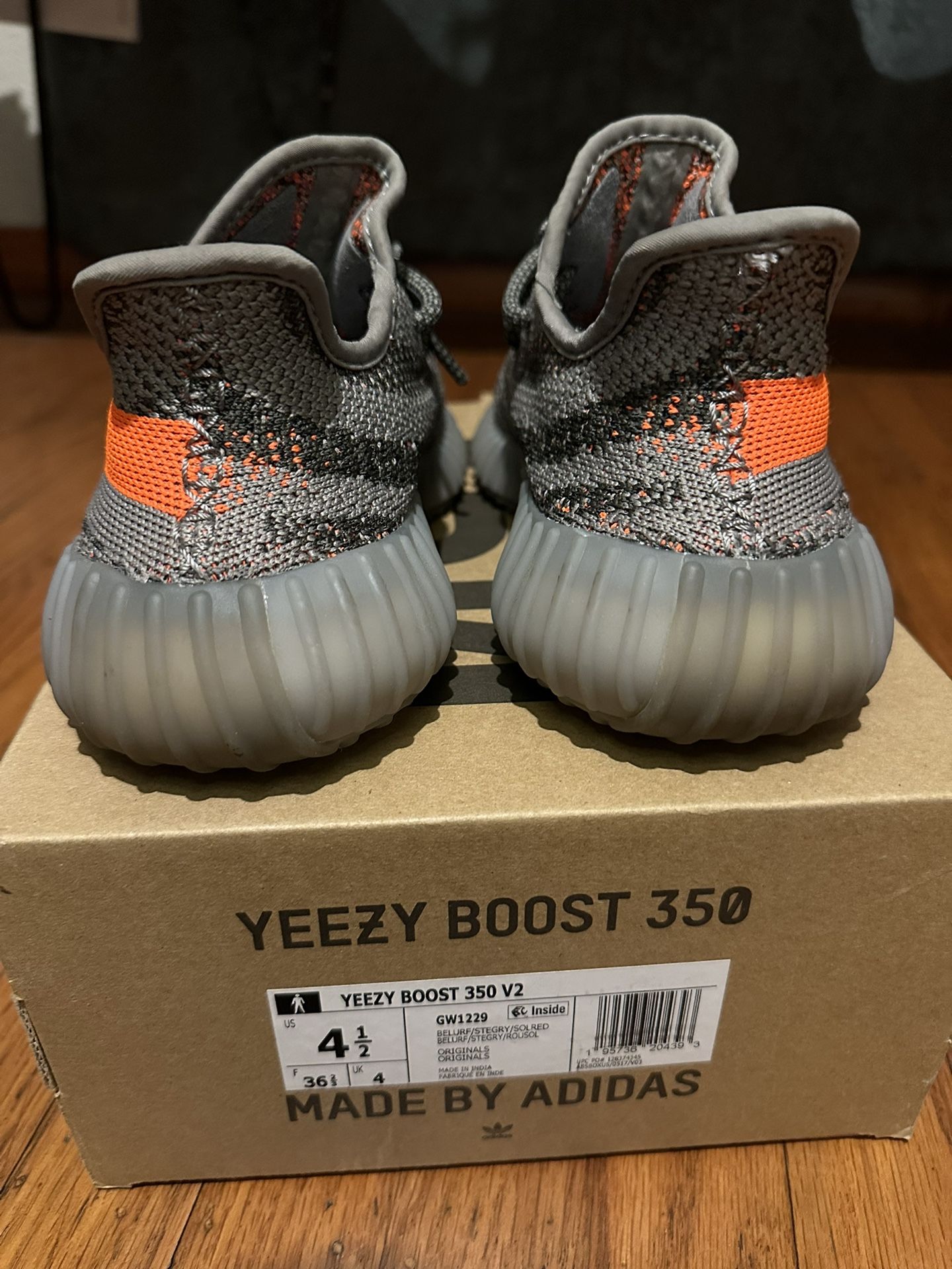 Yeezy Boost 350 V2