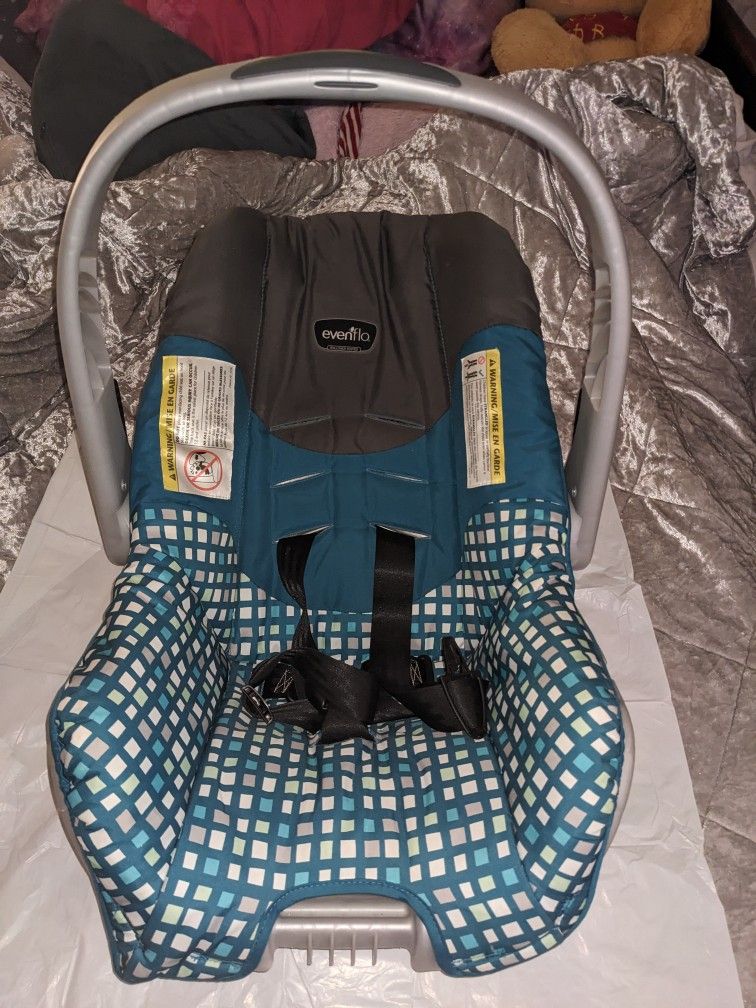 Evenflo Nurture Infant Car Seat, Kazoo Blue