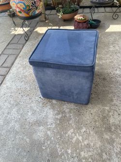 Storage ottoman