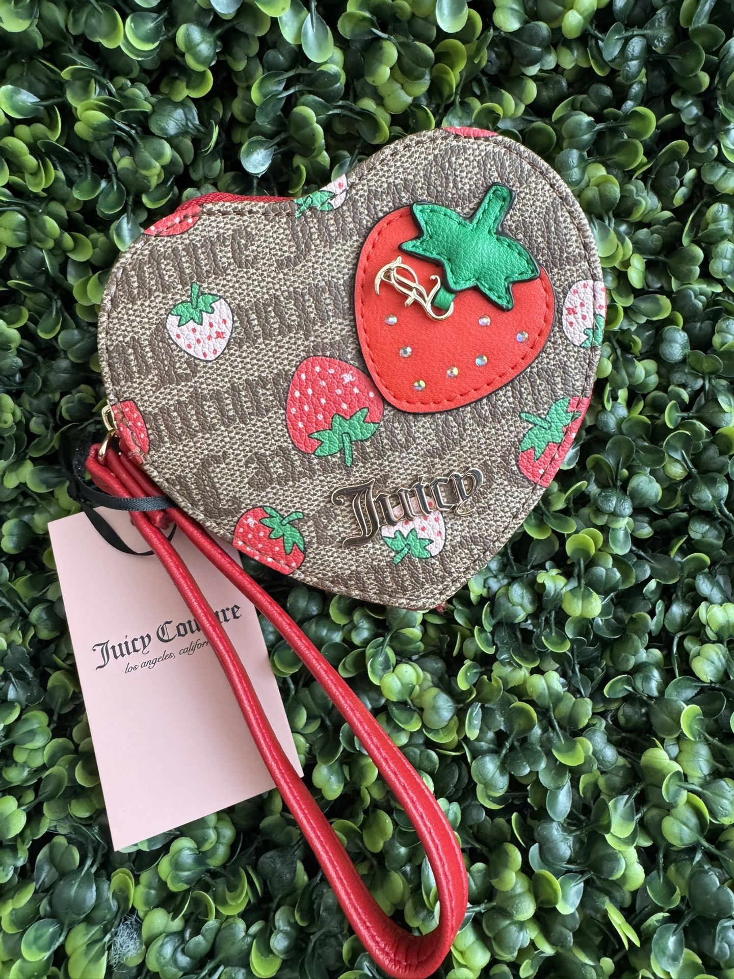 Strawberry Juicy Wristlet