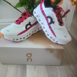 Running Shoes