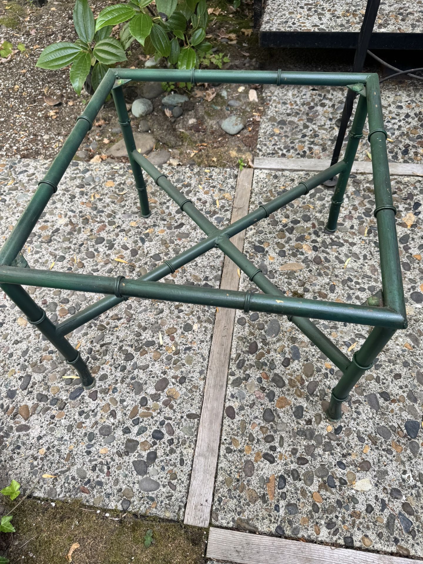 Side Table Frame -free