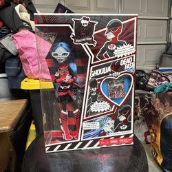 2011 Monster High SDCC Exclusive Dead Fast Ghoulia NIB
