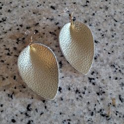 NEW! Gold Faux Leather Earrings!