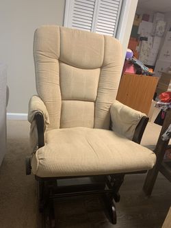 Gliding chair with Ottoman -Shermag