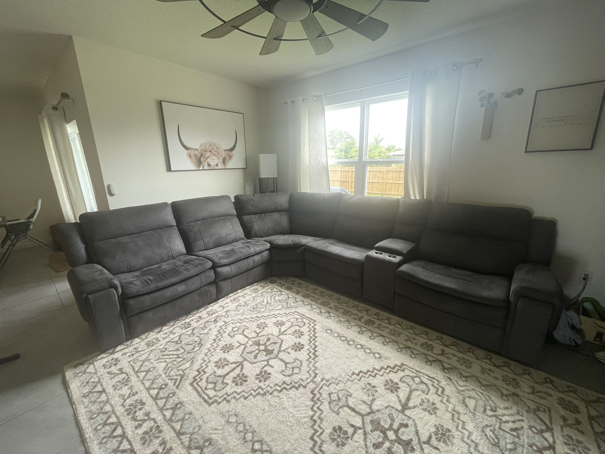 Dual Reclining , Power, Modular Sectional